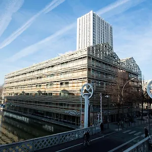 Express Paris-canal De La By Ihg Parigi
