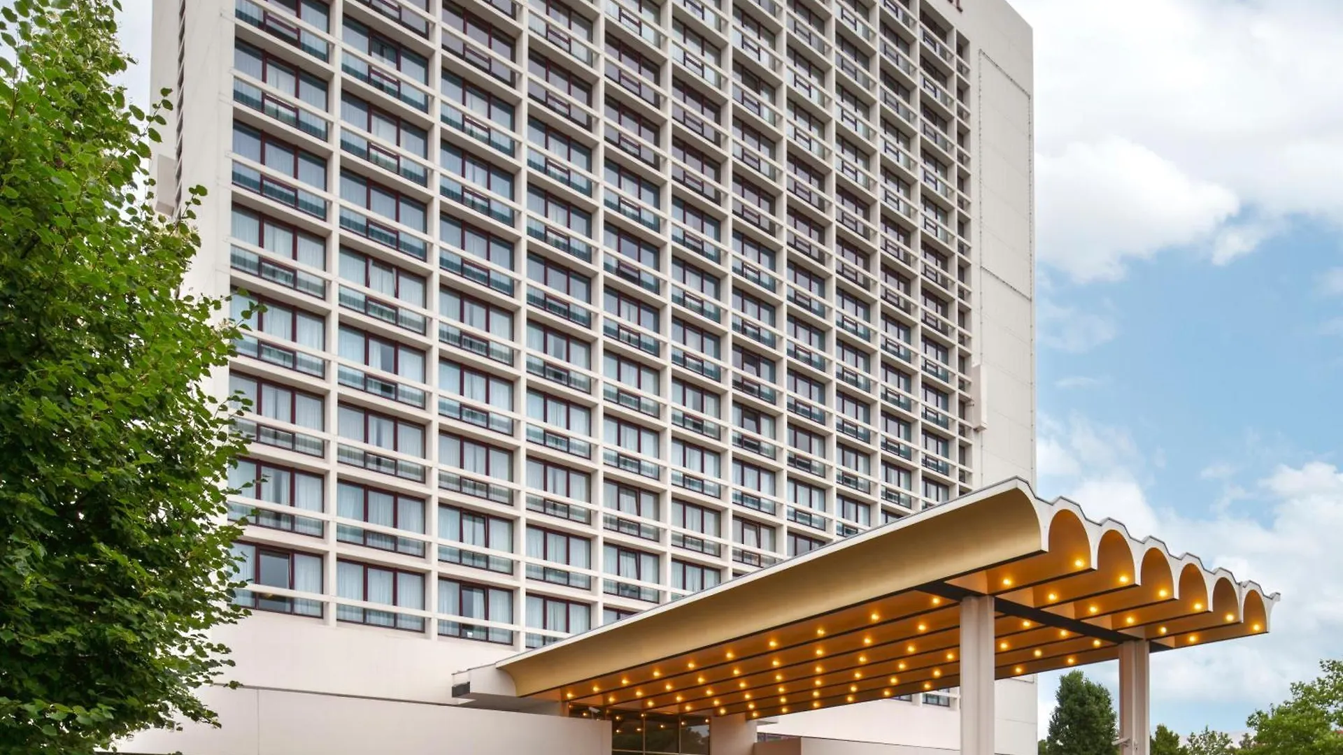 Crowne Plaza Antwerpen By Ihg Hotel  Antwerp
