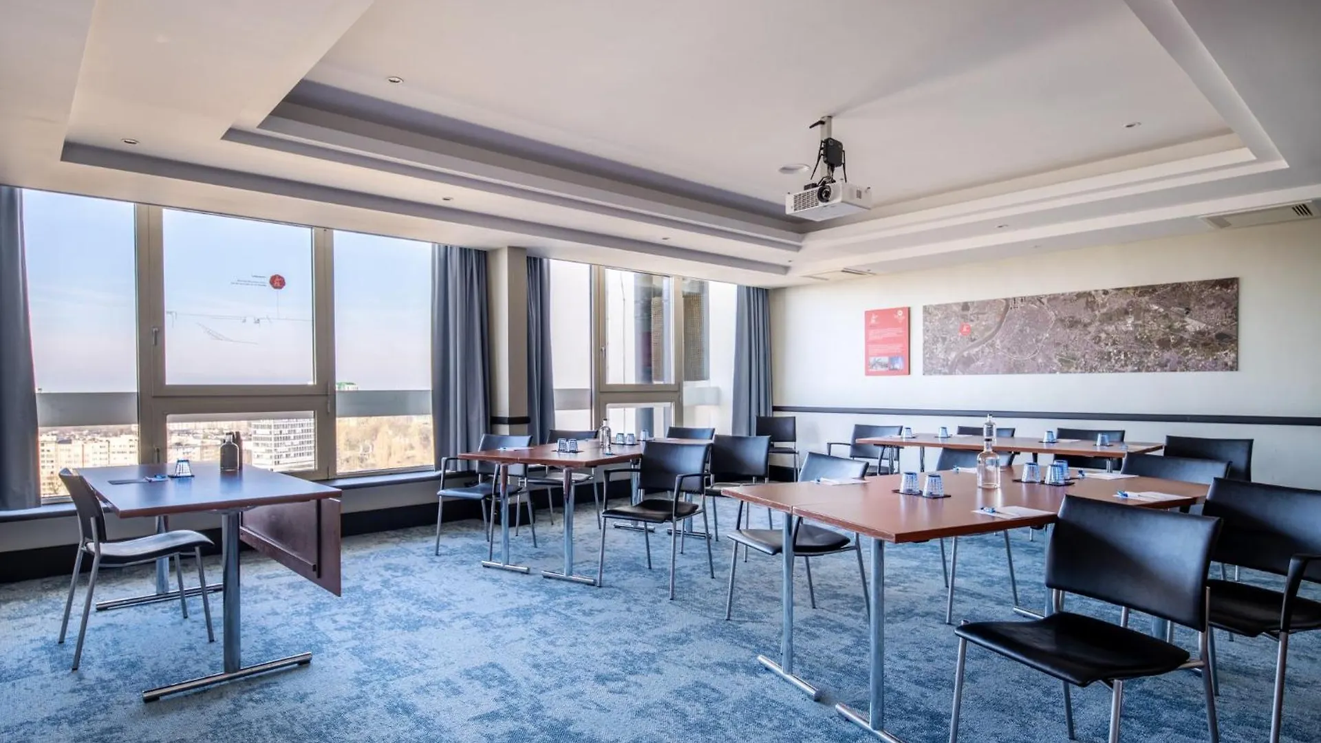 Crowne Plaza Antwerpen By Ihg Hotel Antwerp