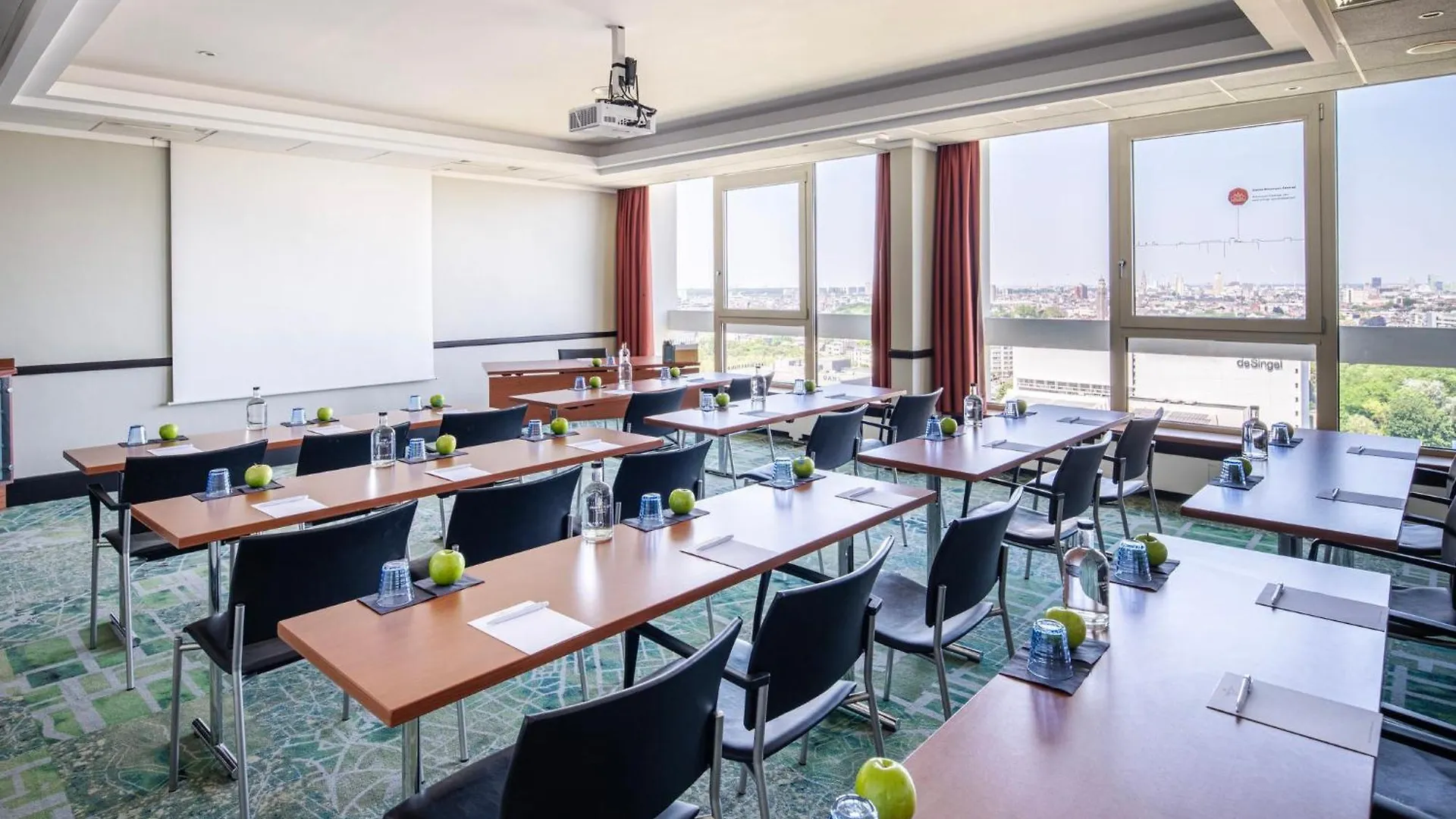 Crowne Plaza Antwerpen By Ihg Hotel 4*, Antwerp